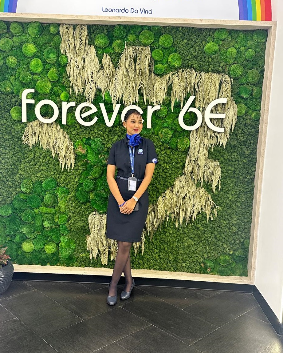 CABIN CREW (INDIGO AIRLINE)